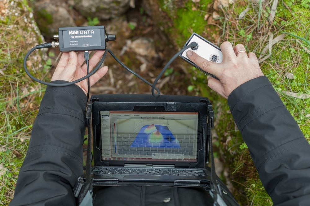 Geosensis X3 Tiefensonde mit ICON DATA-Logger und 3D Software